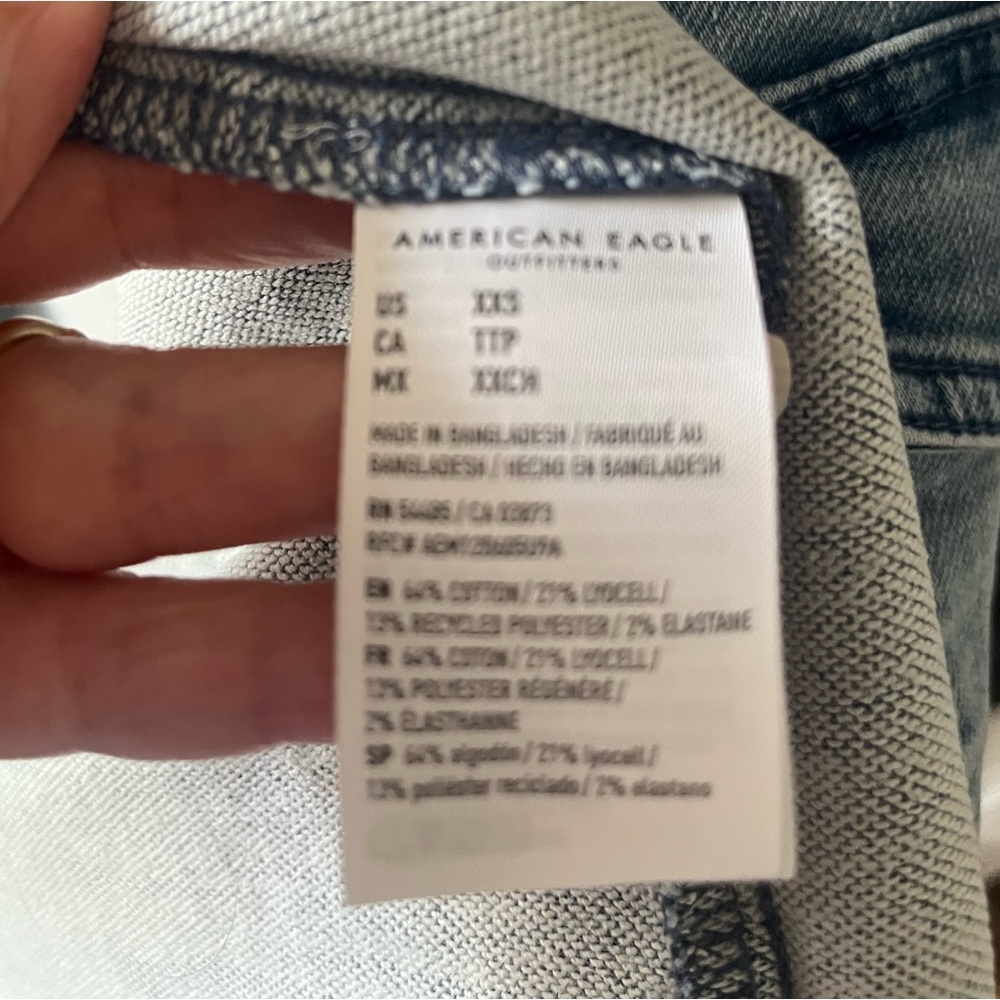 American Eagle Outfitters Light Blue Denim Shirt (shacket) - Picture 7 of 7